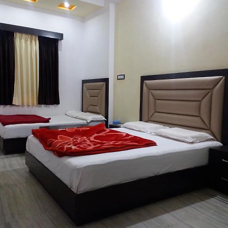 Nāthdwāra Hotel Vinayaka المظهر الخارجي الصورة