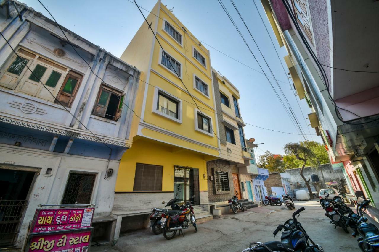 Nāthdwāra Hotel Vinayaka المظهر الخارجي الصورة