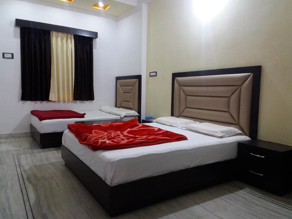 Nāthdwāra Hotel Vinayaka المظهر الخارجي الصورة