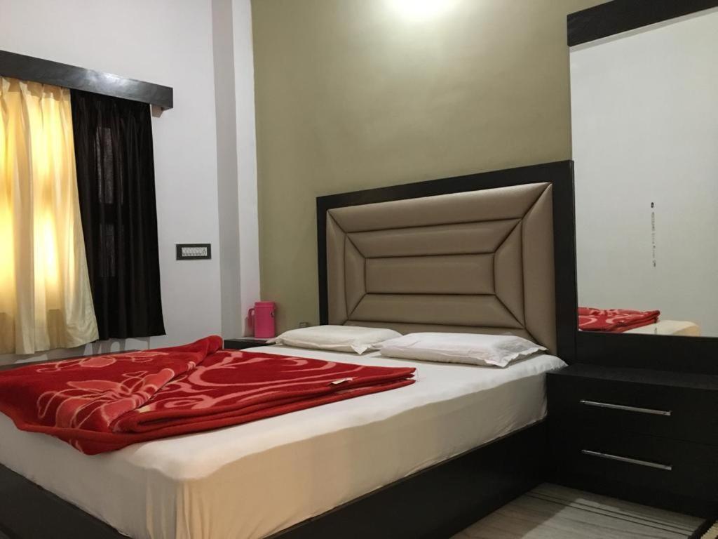 Nāthdwāra Hotel Vinayaka المظهر الخارجي الصورة